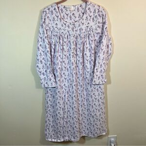 Eileen West White Purple Floral Nightgown Cottagecore Prairie Granny Small